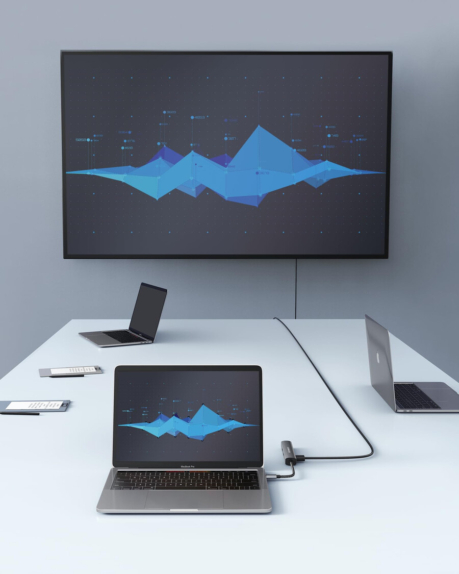 anker 533 usb-c hub 5 w 1 smukły